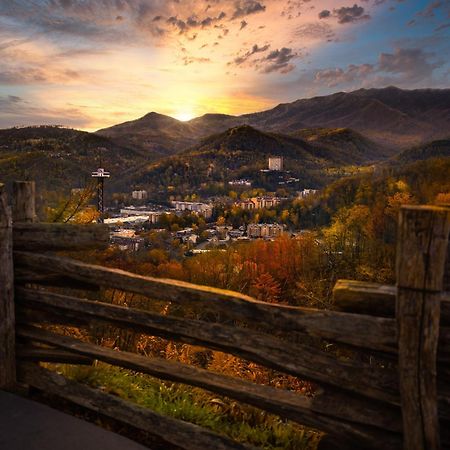 Time To Cuddle, Wifi, Near Pigeon Forge, 1089 Free Tickets Each Paid Day, Dollywood And More Luaran gambar